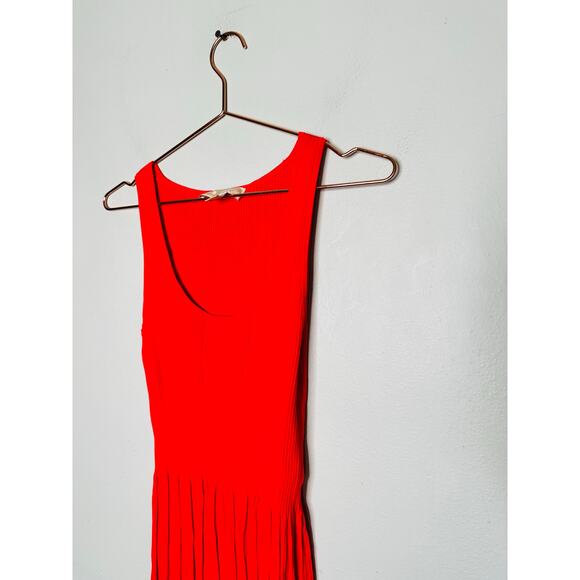 MICHAEL Michael Kors Red Ribbed Sleeveless Scoop Neck Tank Dress Size Small - Picture 4 of 8
